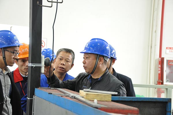 伯特利迎來市級安全文化示范企業(yè)創(chuàng)建考評圖片2.jpg 伯特利迎來市級安全文化示范企業(yè)創(chuàng)建考評圖片2.jpg