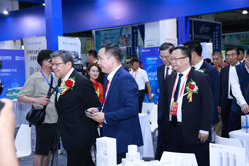 XUBO0007.jpg XUBO0007.jpg