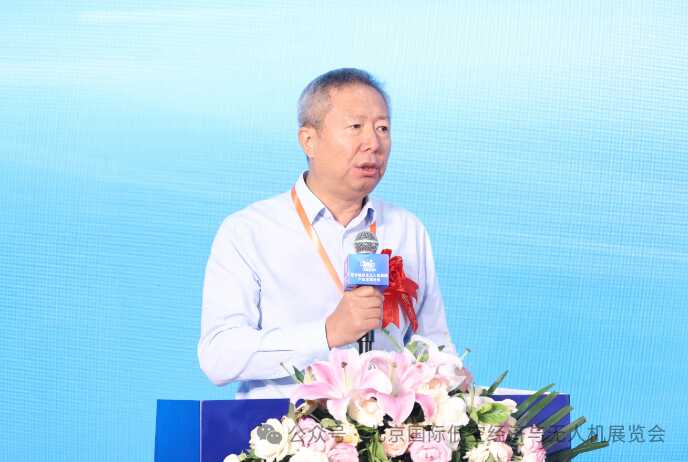 ��ꖺ��պ����Wͨ���о����������S����ϯ�������H�Ϳս����o�˙Cϵ�y�a�Iչ�[��